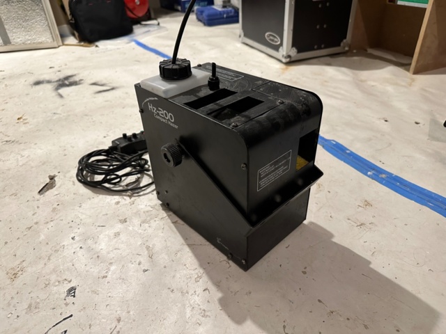 1013078-1 Smoke machine Compact Hazer HZ-200