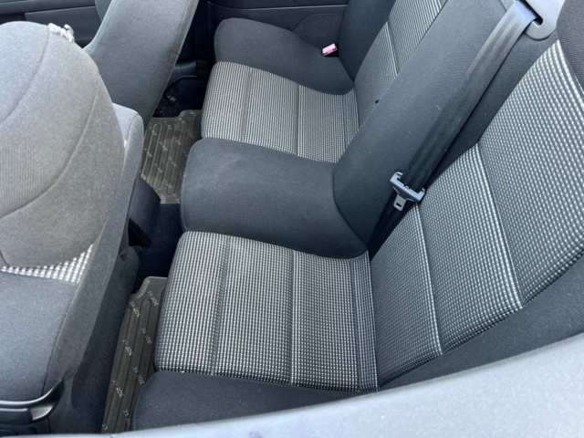 213406-9 Peugeot 307 CC 2.0 Manual, 136hp - 2004