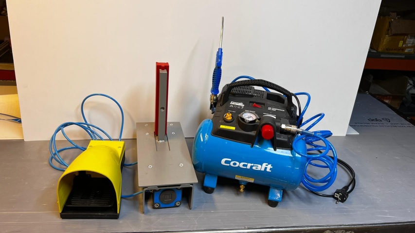 1013083-7 Maskin för att göra bokstäver till skyltar mm