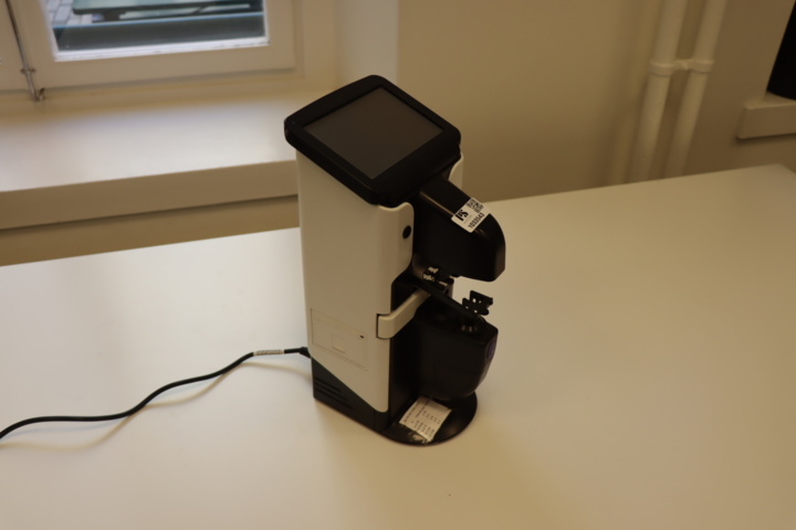 1033543-7 Auto Lensmeter / Lens meter