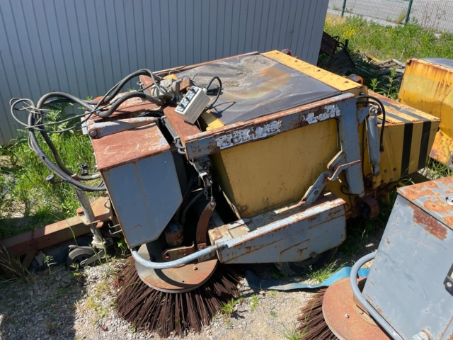 1042117-2 Sweeper Bemab G1