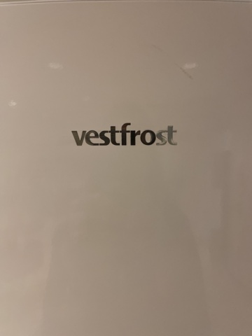 1042425-3 Refrigerator Vestfrost