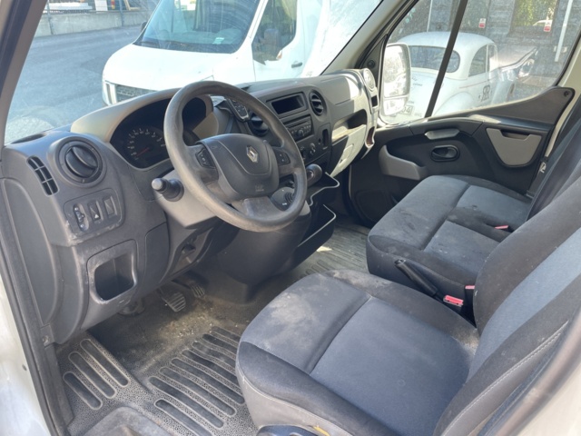 1042187-25 Renault Master 3.5 T 2.3 dCi - 2012