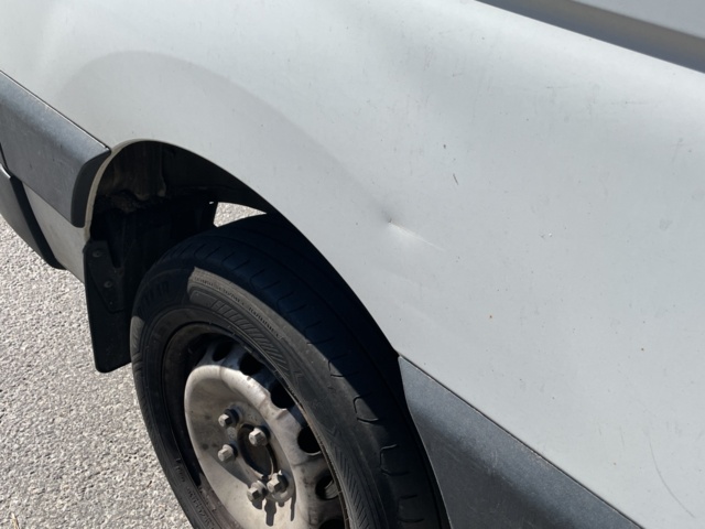 1042187-12 Renault Master 3.5 T 2.3 dCi - 2012