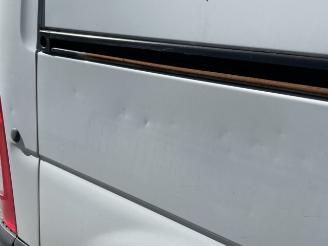 1042187-13 Renault Master 3.5 T 2.3 dCi - 2012