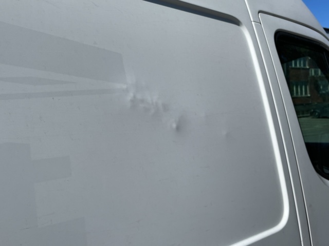 1042187-15 Renault Master 3.5 T 2.3 dCi - 2012