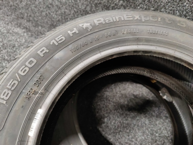 1041499-6 2 summer tires Uniroyal 185/60 R15 H RainExpert 3