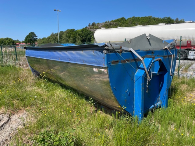 1042452-1 Asfaltflak Akron Lastväxlarflak 1st