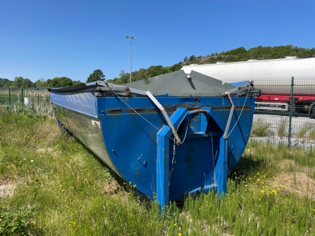 1042452-4 Asfaltflak Akron Lastväxlarflak 1st