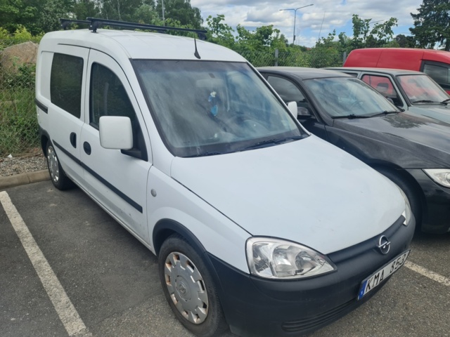 1042469-3 Opel Combo Van IP 1.6 CNG ecoFLEX - 2008