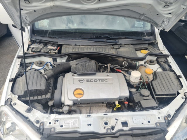 1042469-10 Opel Combo Van IP 1.6 CNG ecoFLEX - 2008