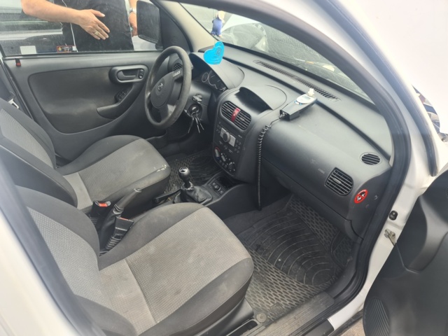 1042469-16 Opel Combo Van IP 1.6 CNG ecoFLEX - 2008