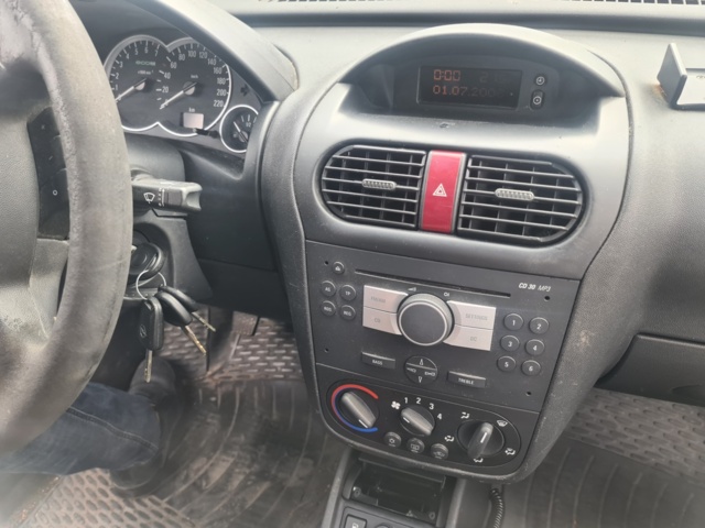 1042469-18 Opel Combo Van IP 1.6 CNG ecoFLEX - 2008