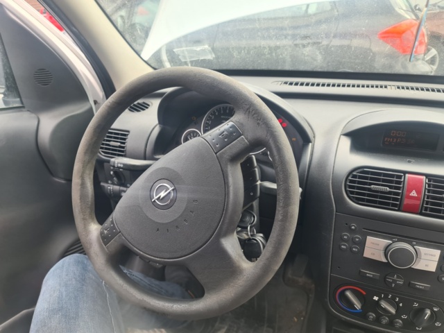 1042469-24 Opel Combo Van IP 1.6 CNG ecoFLEX - 2008