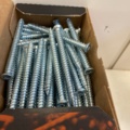 998626-8 Concrete screws