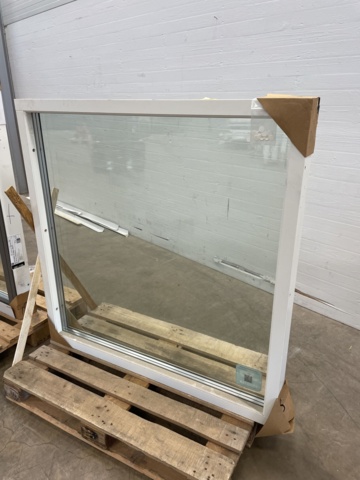 1025999-3 SP Window Stock stable fixed F1 13-13