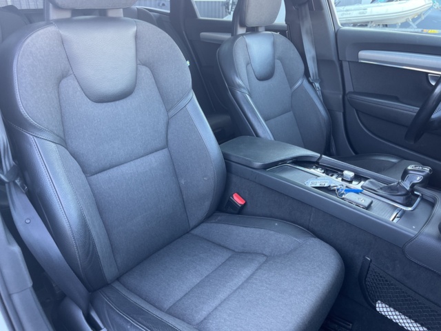 980521-27 Volvo V90 D3 - 2018
