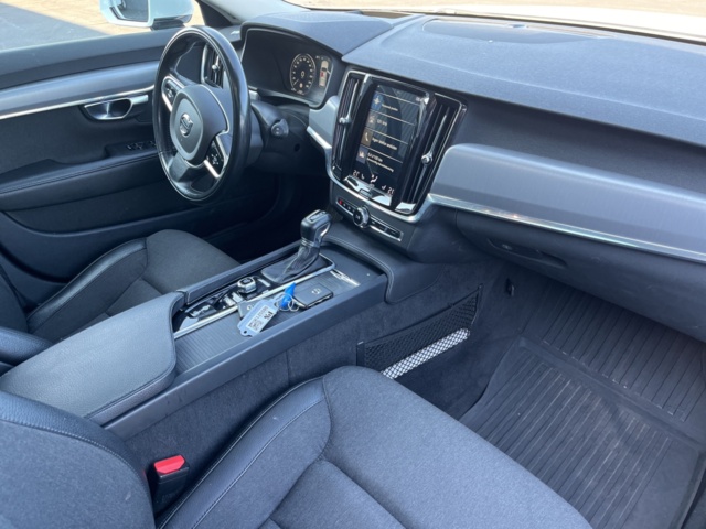 980521-28 Volvo V90 D3 - 2018