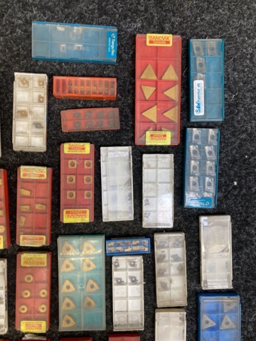 1042149-4 Assortment of indexable inserts Seco and Sandvik etc