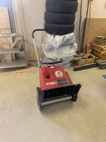 899054-1 TORO s-200 Snow blower
