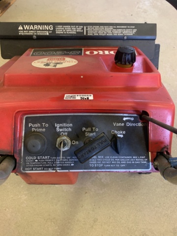 899054-4 TORO s-200 Snow blower