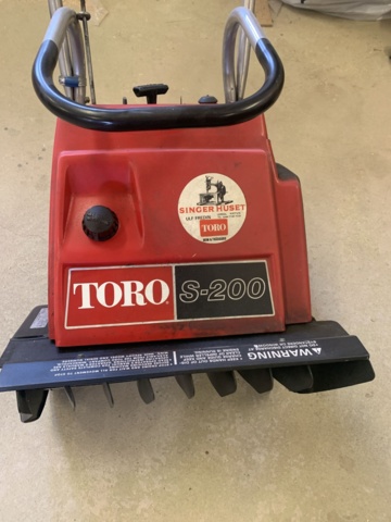 899054-6 TORO s-200 Snow blower