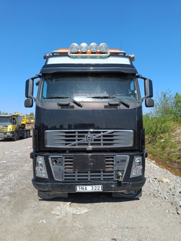 929262-7 Tractor Volvo FH16 660 6x4 -2006