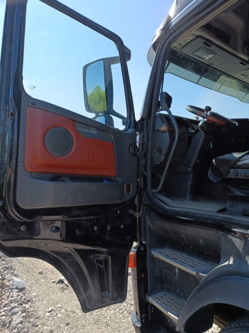 929262-66 Tractor Volvo FH16 660 6x4 -2006