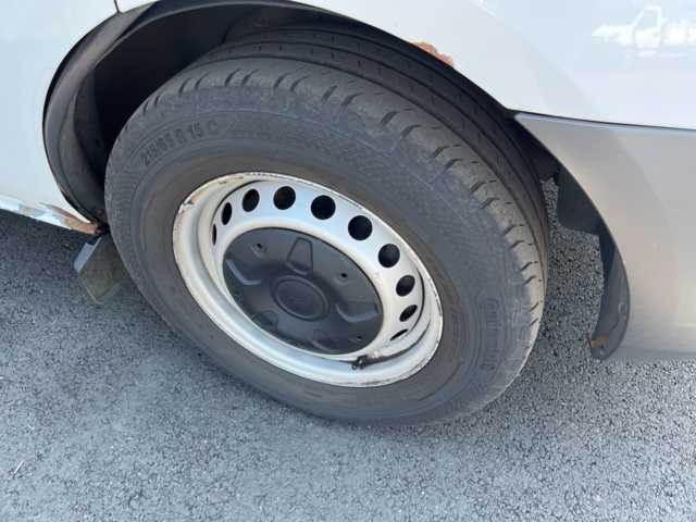 980523-10 Ford Transit Custom 270 2.2 TDCi Manual, 100hp, 2013