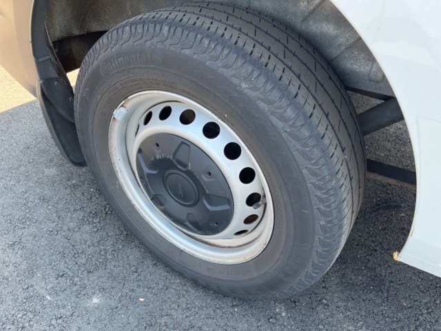 980523-11 Ford Transit Custom 270 2.2 TDCi Manual, 100hp, 2013