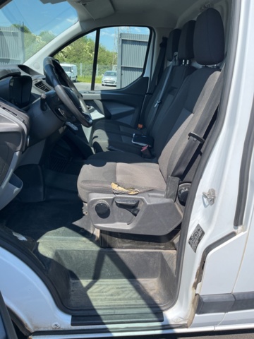 980523-25 Ford Transit Custom 270 2.2 TDCi Manual, 100hp, 2013