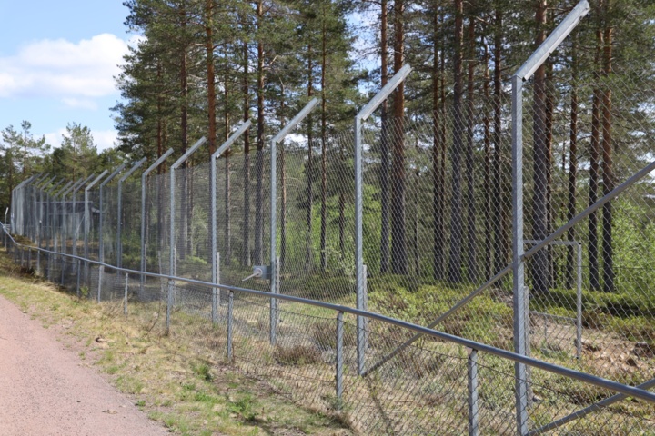 1043040-2 gunnebo fence 1400 meters and 420 posts