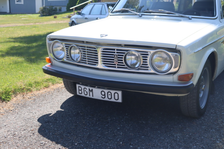 1043044-3 Volvo 145 2.2 liter B20, Manual - 1970