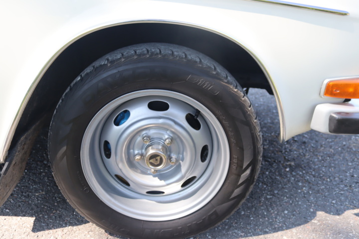 1043044-18 Volvo 145 2.2 liter B20, Manual - 1970