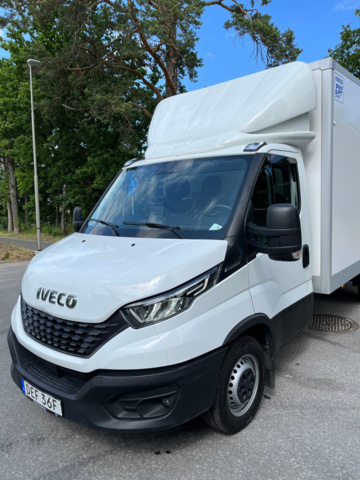 1041193-9 Iveco Daily 35-160 Chassis Cab 2.3 JTD Hi-Matic with tailgate facelift - 2021