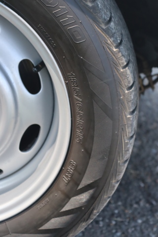 1043044-19 Volvo 145 2.2 liter B20, Manual - 1970