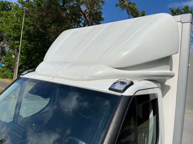 1041193-14 Iveco Daily 35-160 Chassis Cab 2.3 JTD Hi-Matic with tailgate facelift - 2021