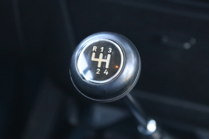 1043044-31 Volvo 145 2.2 liter B20, Manual - 1970