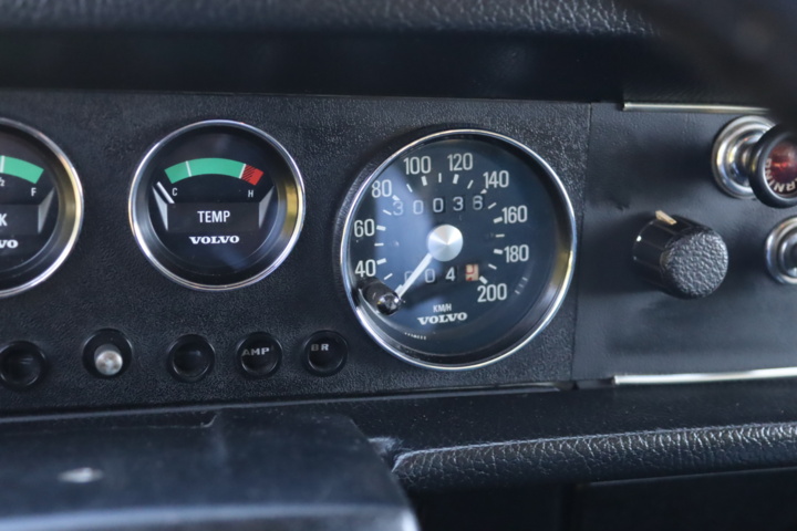 1043044-37 Volvo 145 2.2 liter B20, Manual - 1970