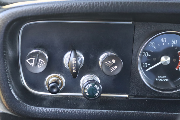 1043044-40 Volvo 145 2.2 liter B20, Manual - 1970