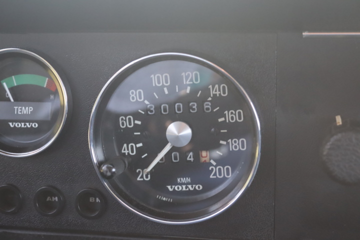 1043044-43 Volvo 145 2.2 liter B20, Manual - 1970