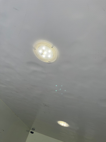 1041193-37 Iveco Daily 35-160 Chassis Cab 2.3 JTD Hi-Matic with tailgate facelift - 2021