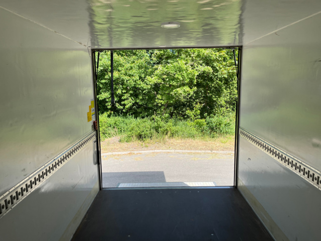 1041193-38 Iveco Daily 35-160 Chassis Cab 2.3 JTD Hi-Matic with tailgate facelift - 2021