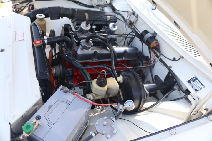 1043044-53 Volvo 145 2.2 liter B20, Manual - 1970