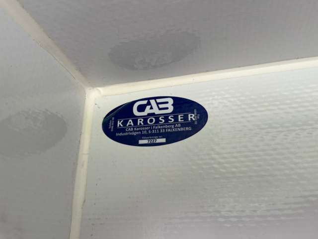 1041193-40 Iveco Daily 35-160 Chassis Cab 2.3 JTD Hi-Matic with tailgate facelift - 2021