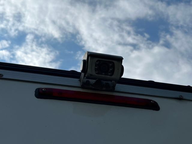 1041193-41 Iveco Daily 35-160 Chassis Cab 2.3 JTD Hi-Matic with tailgate facelift - 2021