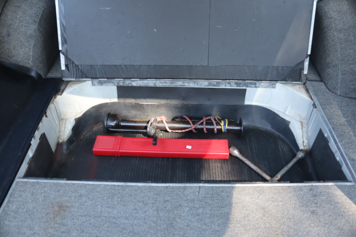 1043044-66 Volvo 145 2.2 liter B20, Manual - 1970