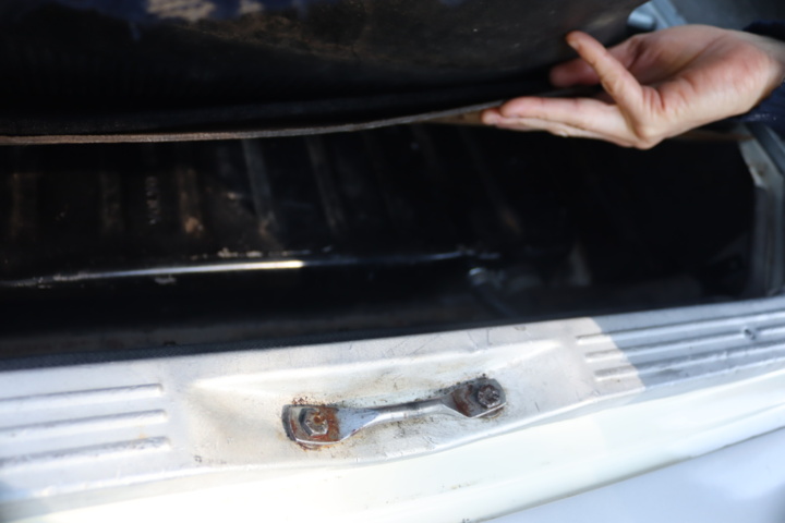 1043044-67 Volvo 145 2.2 liter B20, Manual - 1970