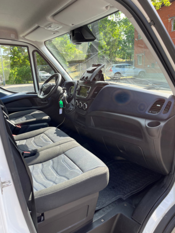 1041193-58 Iveco Daily 35-160 Chassis Cab 2.3 JTD Hi-Matic with tailgate facelift - 2021