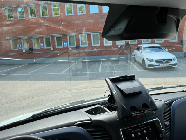 1041193-67 Iveco Daily 35-160 Chassis Cab 2.3 JTD Hi-Matic with tailgate facelift - 2021